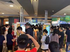 等位区-麦当劳(城西银泰店)