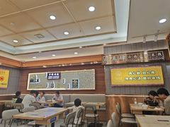-花馬肆.云南过桥米线(汉神购物广场现场熬汤店)