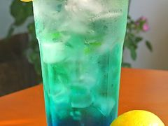 蓝柑薄荷气泡水-1984魔法桌游(观音桥店)