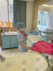 -爱丽馨御景月子中心