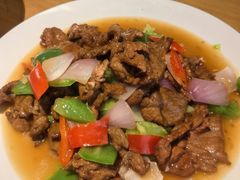 乡巴佬牛柳-自贡盐帮菜·玩辣餐厅(樱花园西街店)