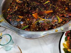 -乡土特色.冷锅鱼.牦牛肉汤锅