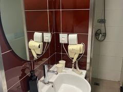 -如家驿居酒店(北京首都体育馆白石桥南地铁站店)
