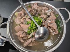 -肖四女乐山跷脚牛肉(世博源店)