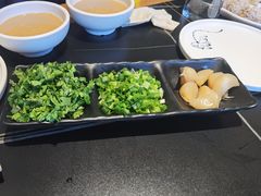 -常赢三兄弟·清真涮肉·清真炒菜(朝阳新城店)