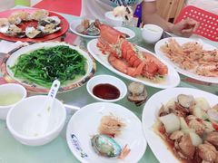 -小辣妹川味海鲜加工店(第一市场椰风巷店)