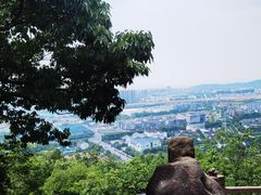 -灵岩山风景区