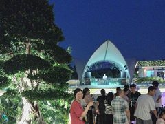 -茅草房·河畔园林火锅