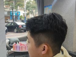-七分屋LA·烫发·染发·剪发