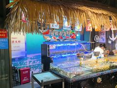 -领鲜活海鲜榴莲自助火锅(东门店)