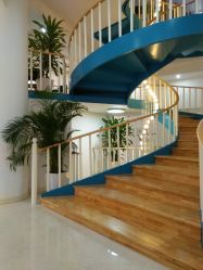 -新蝶变皮肤管理中心