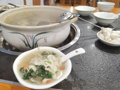 特色面片-清真华宇开锅羊肉