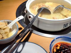 -菌彩云南野生菌火锅(万达广场店)