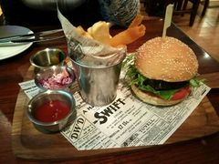 burger-Hooley's活利仕西餐厅(珠江新城店)