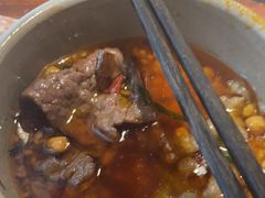 -城墙拐拐火锅(三峡广场黑金冠店)