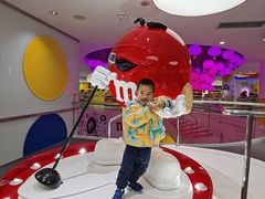 -m豆巧克力世界(上海世茂广场店)