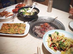 -金太阳海鲜烧烤·本地人餐厅(星海公园店)