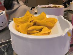 -龍歌自助小火锅(市北CBD万达店)