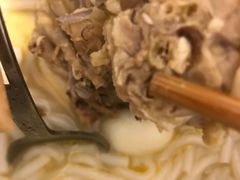 -蒙自源米线大王(江南西路店)