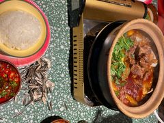 -牛腩之旅·牛腩牛杂煲(经纬汇店)