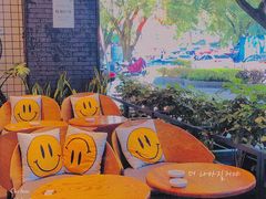 -YUMI芽米·法式烘焙·咖啡(骖鸾路店)