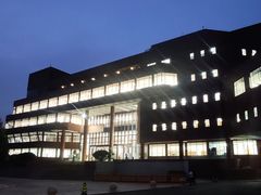 -上海交通大学闵行校区-包玉刚图书馆