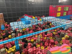 -嘿哟动霸CHUA·新潮玩运动娱乐中心·蹦床滑冰团建乐园