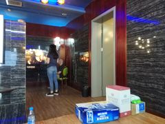 -优悦派·别墅派对轰趴馆(静安店)