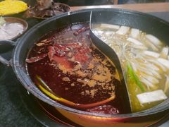 -重庆故事姊妹老火锅(财经学院店)