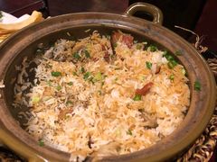 煲仔饭-大匠工房古船木艺术餐厅·猪肚鸡专门店(长白仙岛店)