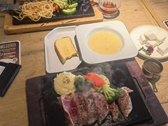 -豪客来牛排(人民东路店)