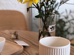 -Cafe on warm(丹霞店)