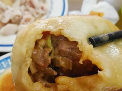 门丁肉饼-老爆肚满五香烧牛羊肉