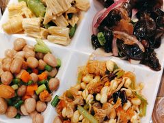 -叁宝烤肉• 西安烧烤 领跑品牌(中海城店)
