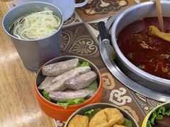 -顶上头·螺蛳火锅(五一新村店)