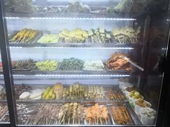 自助取餐区-大周炸串店