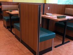 卡座-萨莉亚意式餐厅(石鼓路店)