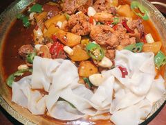新疆大盘鸡-楼兰新疆主题餐厅(悠方店)