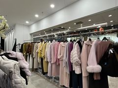 -王府井百货(中州中路店)