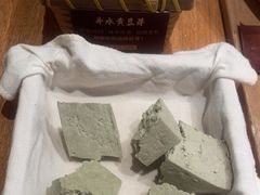 -巴奴毛肚火锅(龙湖锦艺城店)