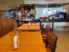-亚龙湾希尔顿自助餐厅·海鲜·烧烤·沙滩BBQ·现场乐队