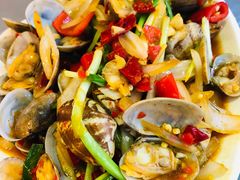 -覃记海鲜美食餐厅