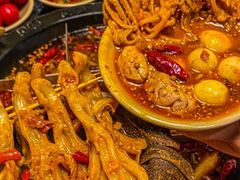 -张翻越·川渝冒菜·武汉黑鸭煲(城北万象城店)