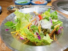 -明洞阿姨·韩式酱蟹烤肉·创意料理(三元桥店)