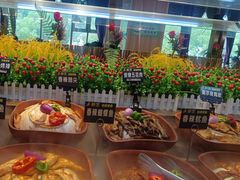 -新艺自助美食城(中山路店)