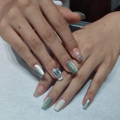 -艾珂·美甲美睫