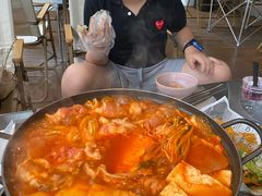 -KimPro 辛普乐概念韩餐