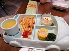 -豪客来牛排(空港华联店)