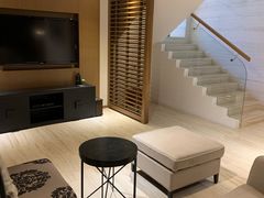 -三亚湾海居铂尔曼度假酒店