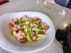 -巧克力渔家.小船海鲜胶东菜(万平口店)